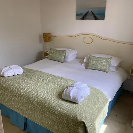 Santa Giulia - Le Village De L'Hacienda Apartment *