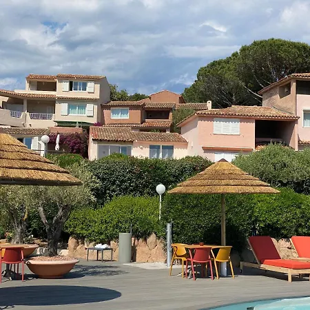 Santa Giulia - Le Village De L'Hacienda